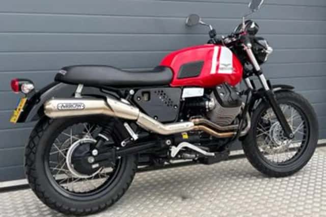 MOTO GUZZI V 7 II STONE (2016) thumbnail 6