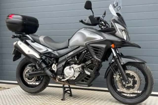 Suzuki V-Strom (2015) thumbnail 4
