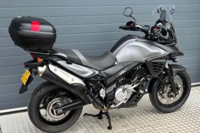 Suzuki V-Strom (2015) thumbnail 5