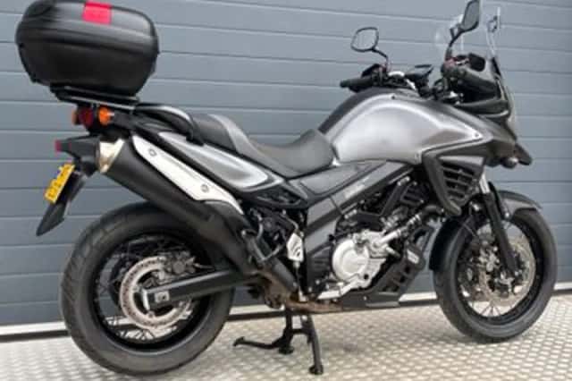 Suzuki V-Strom (2015) thumbnail 6