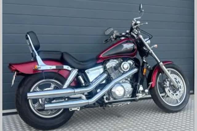 Honda VT 1100 (1994) thumbnail 6