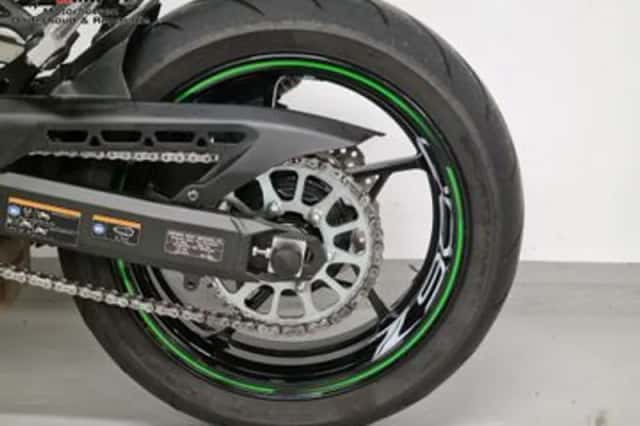 Kawasaki Z900 (2019) thumbnail 4