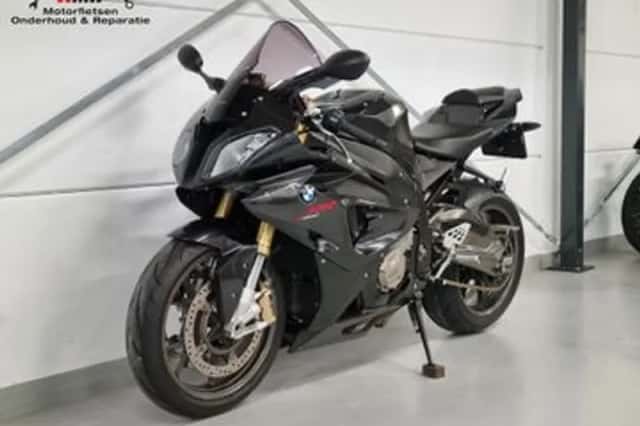 BMW S 1000 RR (2011) thumbnail 2