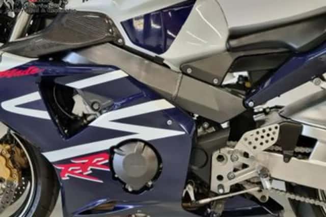 Honda CBR 900 RR FIREBLADE (2002) thumbnail 5