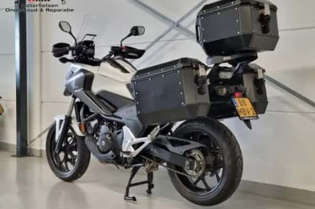 Honda NC750X (2019) thumbnail 3