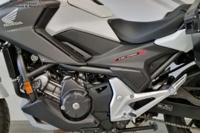 Honda NC750X (2019) thumbnail 5