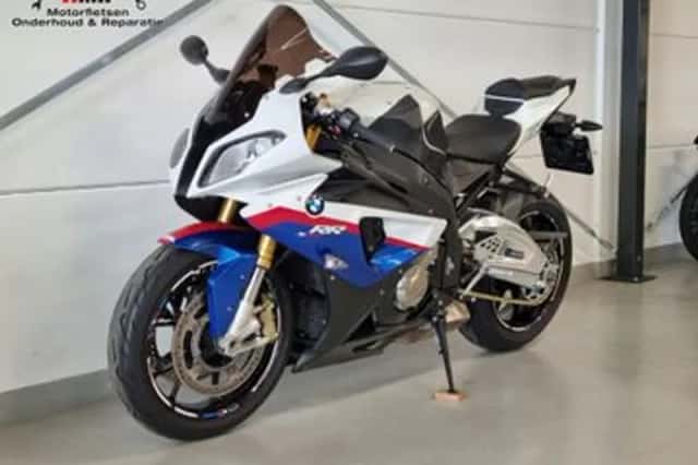 BMW S 1000 RR (2012) thumbnail 2