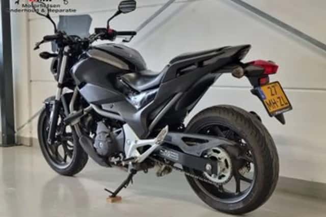 Honda NC 700 S C-ABS (2012) thumbnail 3