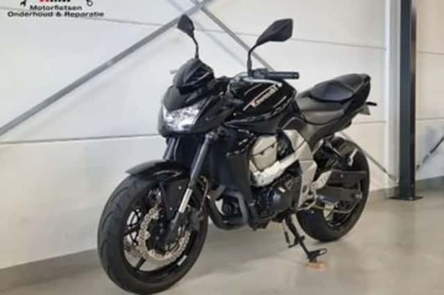 Kawasaki Z750 (2007) thumbnail 2