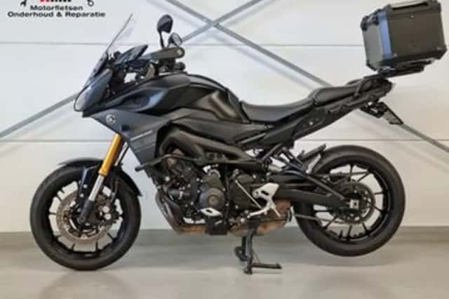 Yamaha Tracer 900 (2018) thumbnail 1