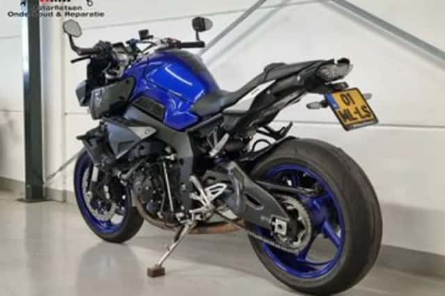 Yamaha MT-10 (2017) thumbnail 3