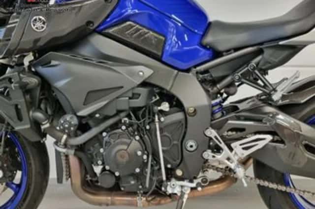 Yamaha MT-10 (2017) thumbnail 5