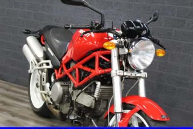 Ducati M S2R 800 (2006) thumbnail 5