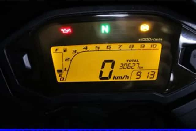 Honda CB500X (2016) thumbnail 4