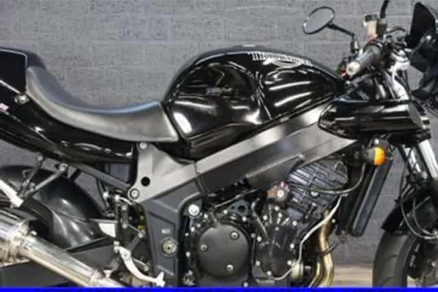 Triumph Speed Four (2004) thumbnail 3