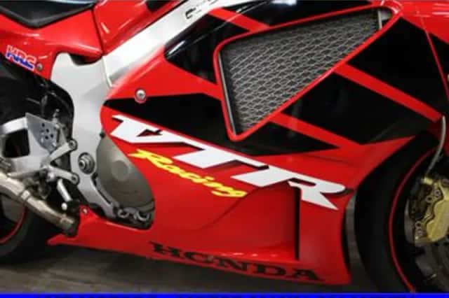 Honda VTR 1000 SP 1 (2000) thumbnail 3