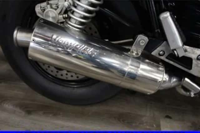 Yamaha VMX 1200 (1990) thumbnail 5