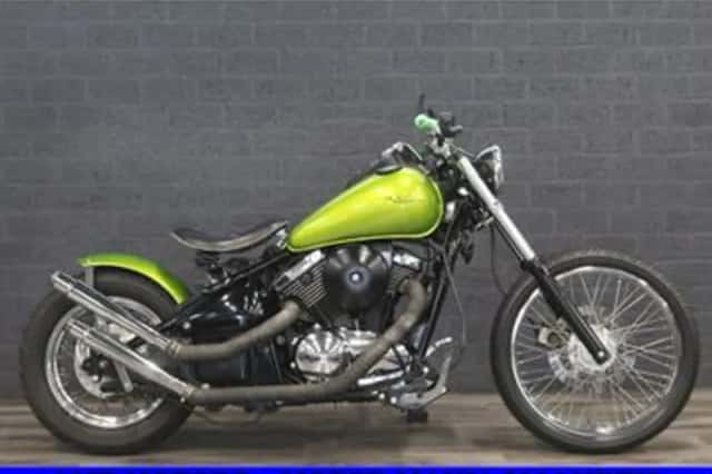 Kawasaki VN 800 (1996) thumbnail 1