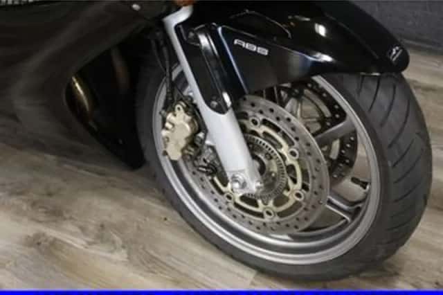Honda VFR 800 FI (2008) thumbnail 4