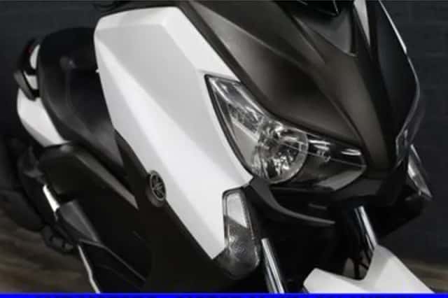 Yamaha X MAX 400 (2013) thumbnail 4