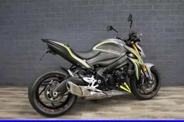 Suzuki GSX-S1000 (2015) thumbnail 3