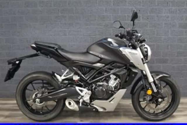 Honda CB125R (2018) thumbnail 1