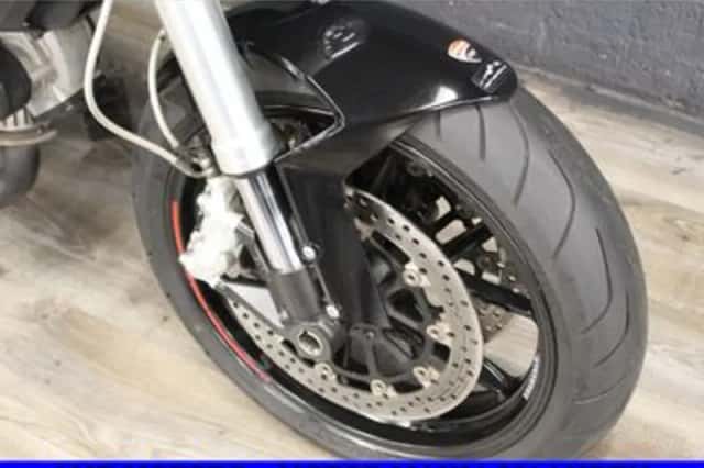 Ducati 796 Monster (2010) thumbnail 5