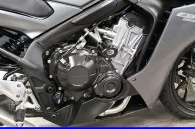 Honda CBR650F (2015) thumbnail 3