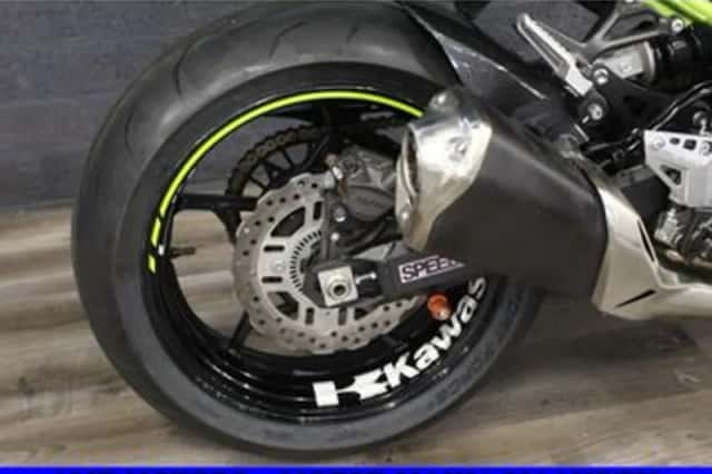 Kawasaki Z900 (2020) thumbnail 4