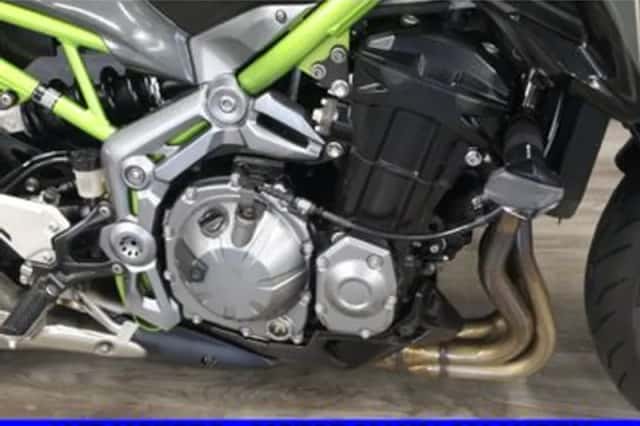 Kawasaki Z900 (2018) thumbnail 5