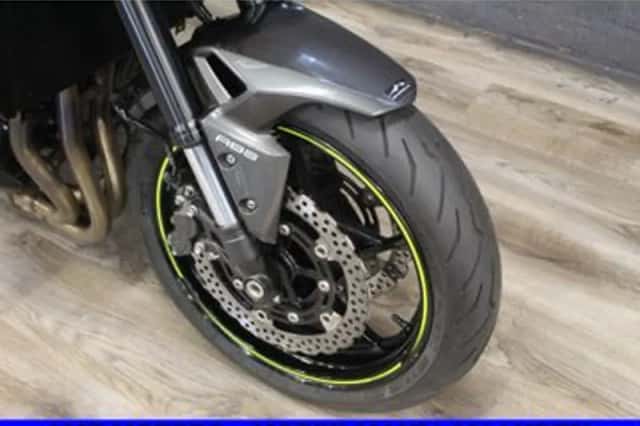 Kawasaki Z900 (2018) thumbnail 6