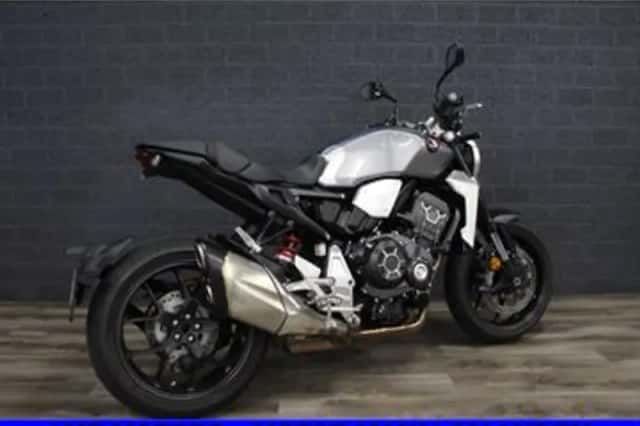 Honda CB1000R (2019) thumbnail 3