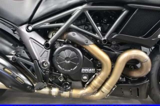 Ducati Diavel (2018) thumbnail 4