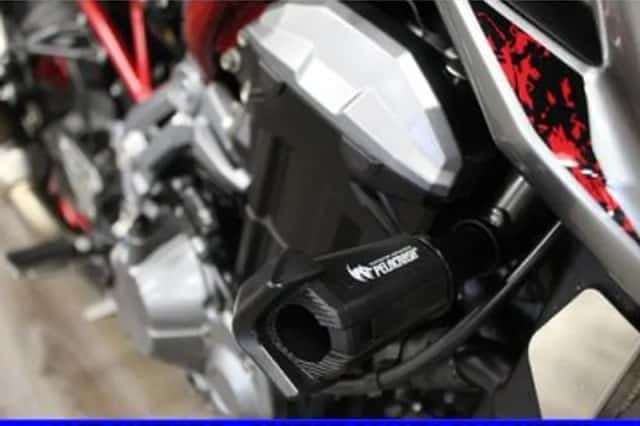 Kawasaki Z900 (2019) thumbnail 6