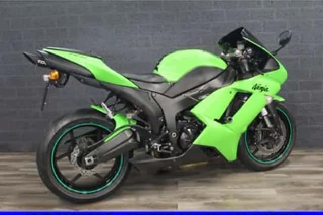 Kawasaki ZX-6R (2008) thumbnail 3
