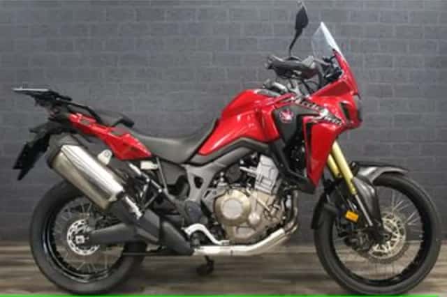 Honda Africa Twin (2017) thumbnail 1