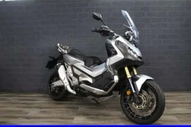 Honda X ADV (2019) thumbnail 2