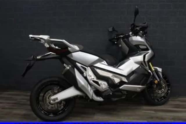 Honda X ADV (2019) thumbnail 3