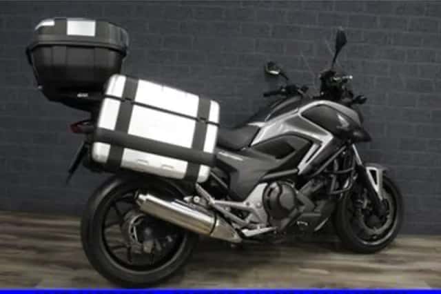 Honda NC750X (2015) thumbnail 4