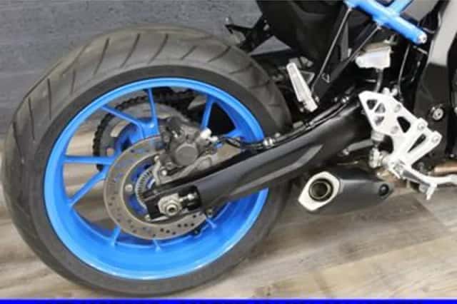 Suzuki GSX-8S (2024) thumbnail 2