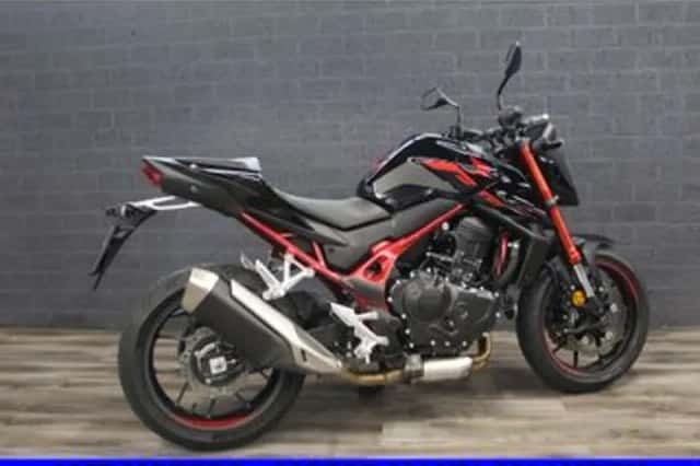 Honda CB 750 Hornet (2024) thumbnail 3