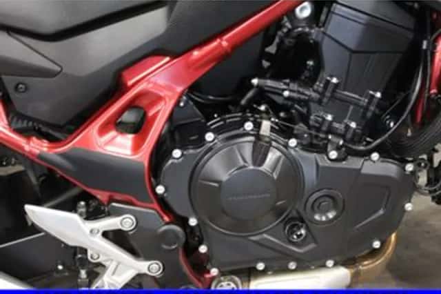 Honda CB 750 Hornet (2024) thumbnail 4