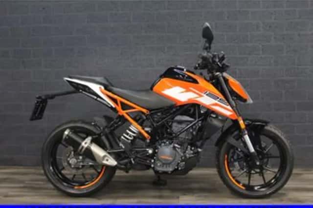 KTM 125 Duke (2021) thumbnail 1