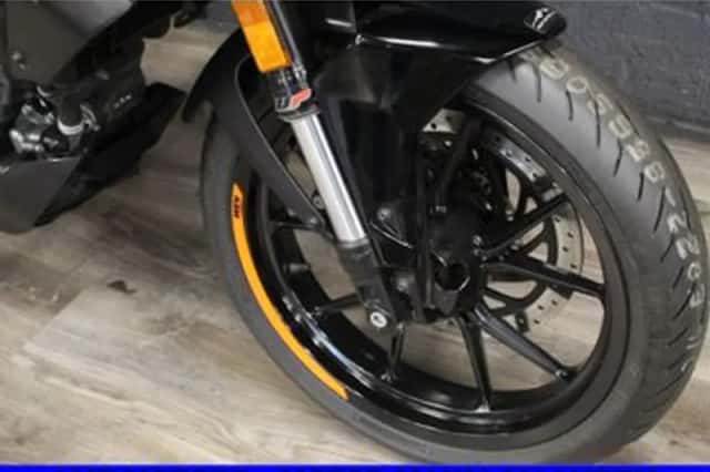 KTM 125 Duke (2021) thumbnail 6