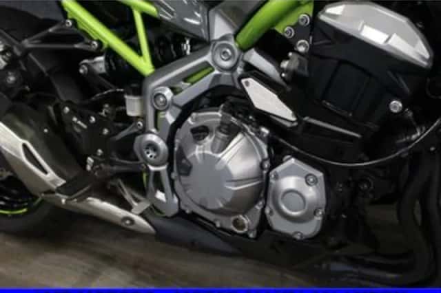 Kawasaki Z900 (2018) thumbnail 5