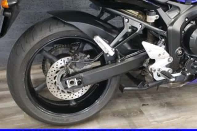 Yamaha FZ6 Fazer S2 (2007) thumbnail 4