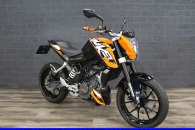 KTM 125 Duke (2014) thumbnail 2