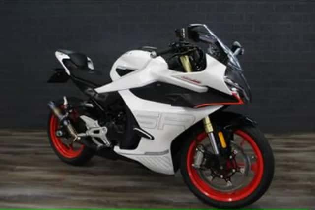 CFMoto 450 SR (2025) thumbnail 3