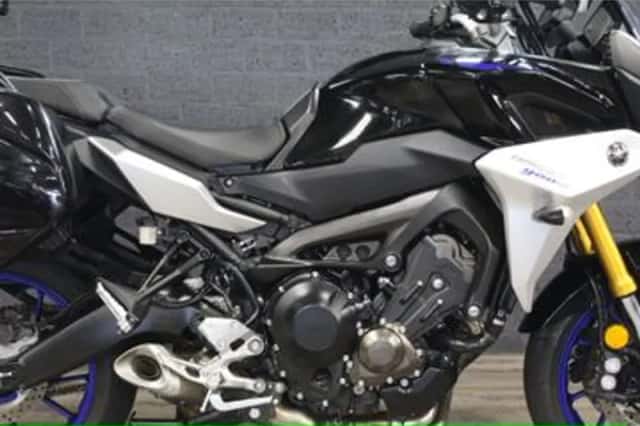 Yamaha Tracer 900 (2018) thumbnail 4