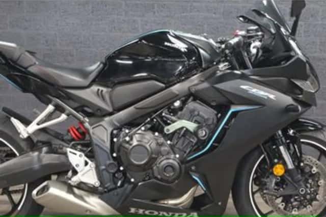 Honda CBR650R (2023) thumbnail 4